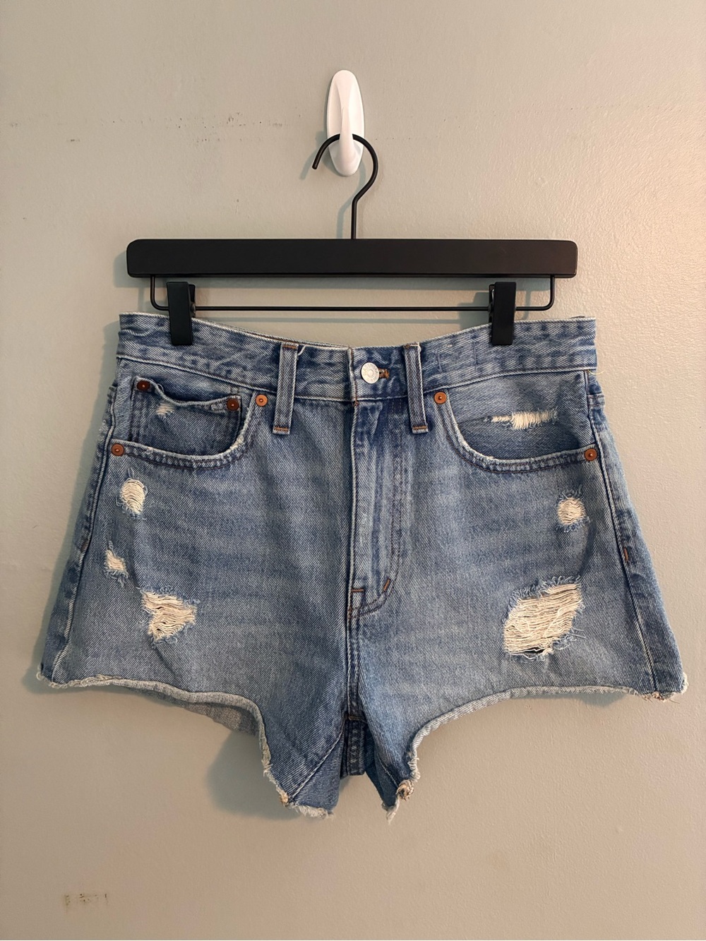 Madewell Light Wash Distressed Denim Shorts - Women's